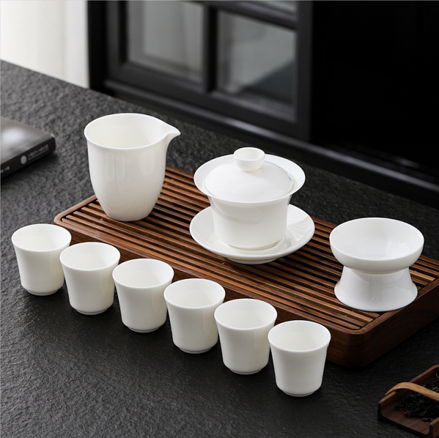 桃18园 纯白玉瓷盖碗茶具套装（光波共振能量技术）