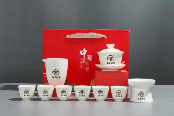 充值1000元送定制羊脂玉12件套茶具